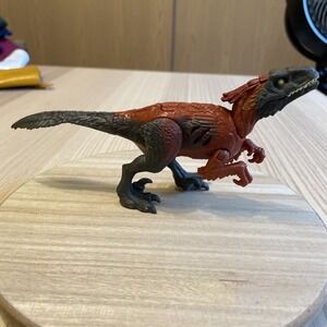 Jurassic World Dominion Extreme Damage Pyroraptor Dinosaur 8"